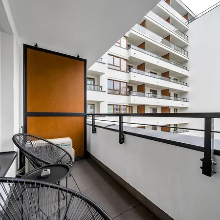 Postepu - Parking, Balcony, Ac - By Rentujemy Apartment